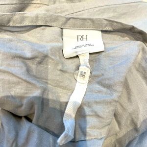 ⭐️ Restoration Hardware duvet